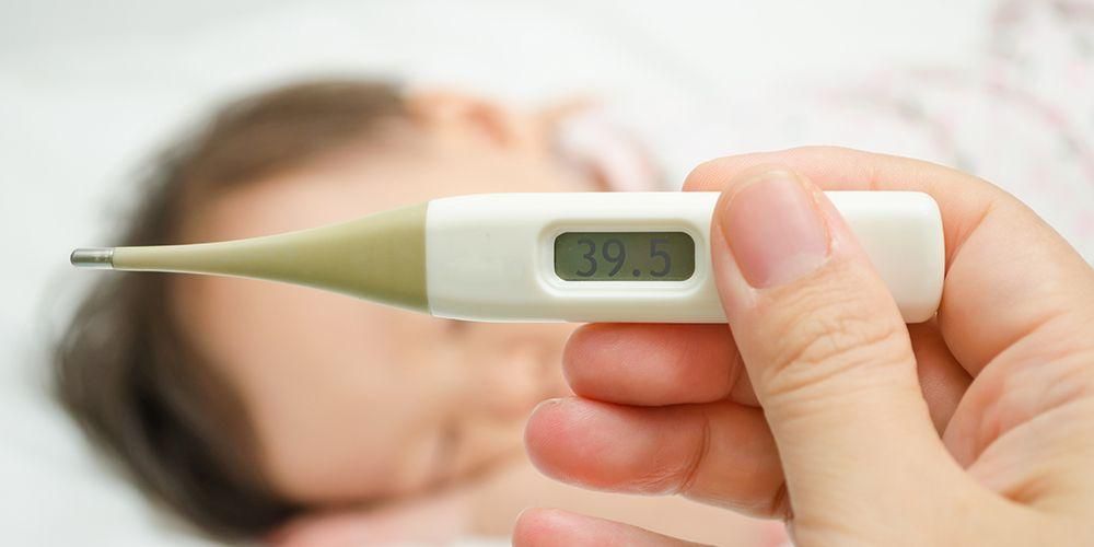 Bebeklerde ısı nasıl azaltılır kolay, hızlı ve etkili