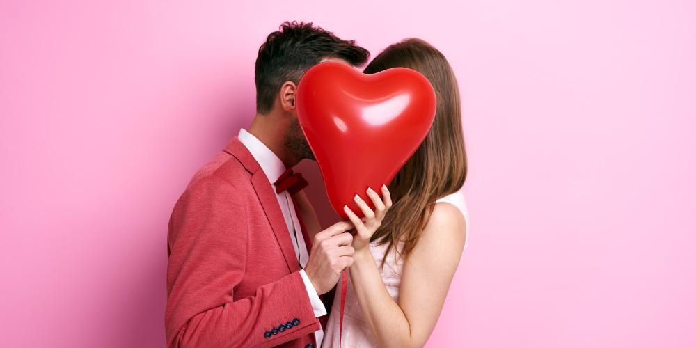 التقبيل يمكن أن يحمل ، خرافة أم حقيقة؟