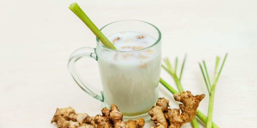 健康のための生姜ミルクの利点、暖かいインドネシアの飲み物