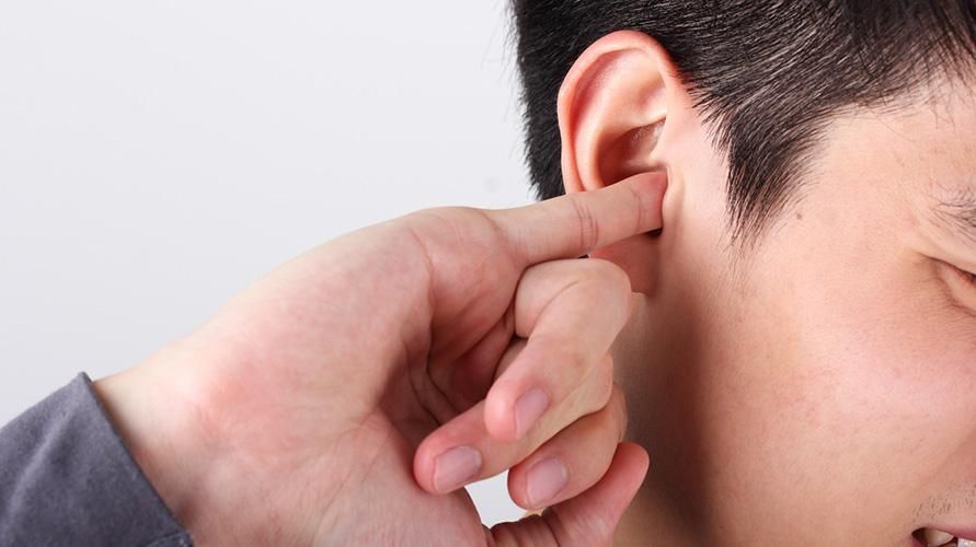 Telinga Tersekat Semasa Selsema? Inilah Cara Mengatasinya