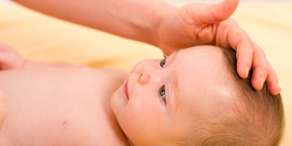 6 вида главоболие по главата на бебето, които трябва да се наблюдават