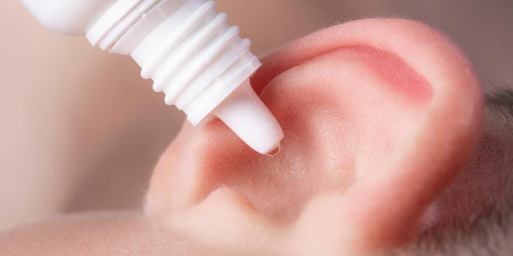 ยาหยอดหูและวิธีใช้สำหรับผู้ใหญ่และเด็ก