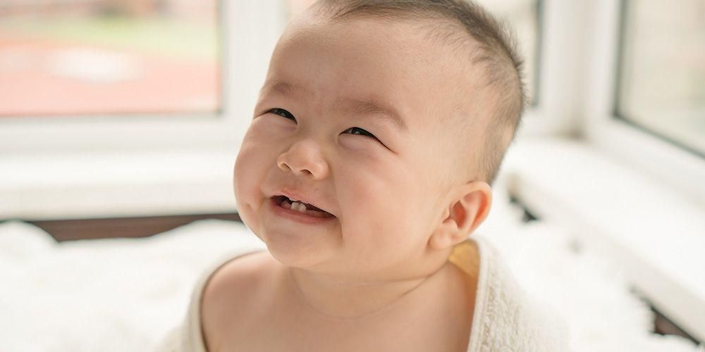 Етапи на растеж на зъбите на детето и как да се грижим за тях