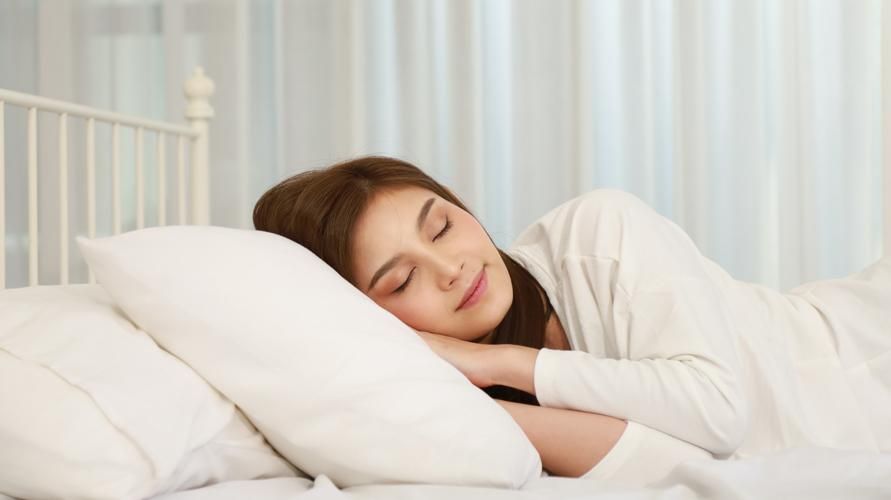 Conteggio delle calorie bruciate durante il sonno e dei fattori che influiscono