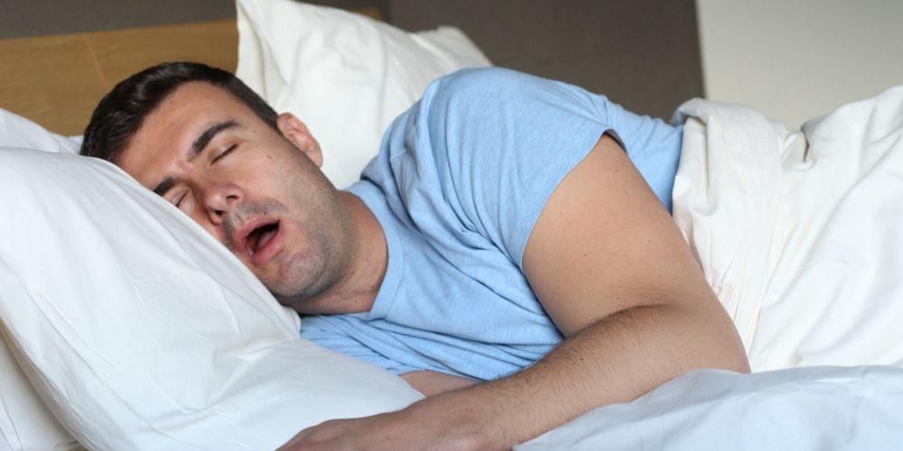7 cause del sonno che sbava che devi sapere