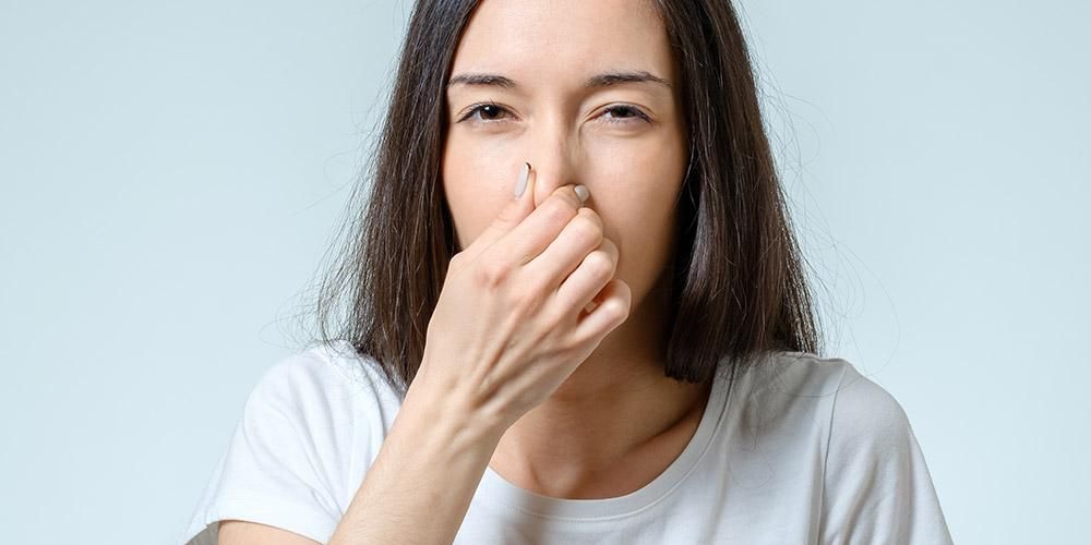 التعرف على الاضطرابات الطبية المختلفة التي تسبب رائحة البول الكريهة
