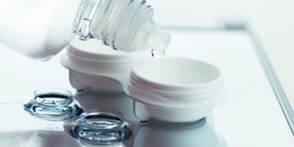Softlens Fluid и неговата функция за защита на вашите контактни лещи